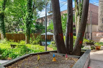 1633 E Hyde Park Boulevard #1D, Chicago, IL 60615 - Photo 17