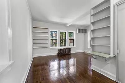 1633 E Hyde Park Boulevard #1D, Chicago, IL 60615 - Photo 5