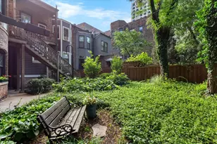 1633 E Hyde Park Blvd, Chicago, IL 60615 - Photo 19