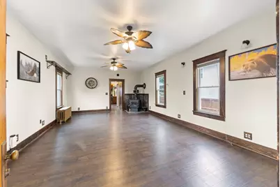127 S River Street, Montgomery, IL 60538 - Photo 11