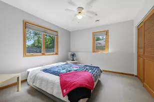 152 S Lancaster Dr, Bolingbrook, IL 60440 - Photo 17