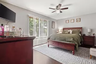 15 W Country Walk Dr W, Round Lake Beach, IL 60073 - Photo 17