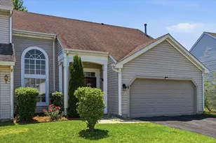 15 W Country Walk Dr W, Round Lake Beach, IL 60073 - Photo 1