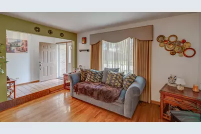 1960 185th Street, Lansing, IL 60438 - Photo 5