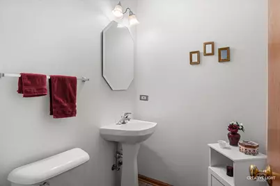 275 Capitol Drive #B, Sugar Grove, IL 60554 - Photo 9