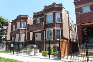 739 N Trumbull Ave, Chicago, IL 60624 - Photo 3