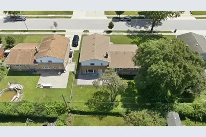 1640 Channing Court, Melrose Park, IL 60160 - Photo 3