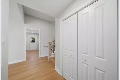 1640 Channing Court, Melrose Park, IL 60160 - Photo 5