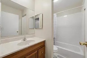 101 Boardwalk St, Elk Grove Village, IL 60007 - Photo 9