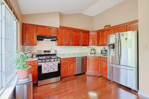 169 Concord Ln, Carol Stream, IL 60188 - Photo 9