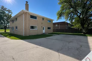 18213 Morgan St, Homewood, IL 60430 - Photo 9