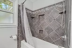718 Dover Pl, Champaign, IL 61820 - Photo 19