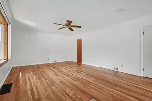 718 Dover Pl, Champaign, IL 61820 - Photo 5