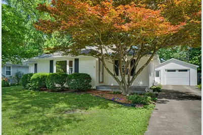 718 Dover Place, Champaign, IL 61820 - Photo 3