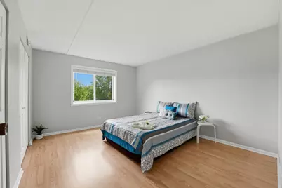 5513 Chateau Drive #4, Rolling Meadows, IL 60008 - Photo 11