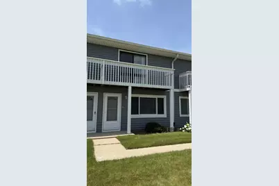 17335 W Maple Lane #17335, Gurnee, IL 60031 - Photo 1