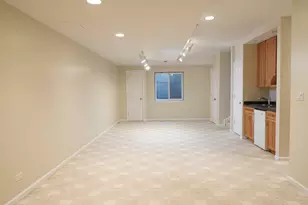 2664 Goldenrod Ln, Glenview, IL 60026 - Photo 23