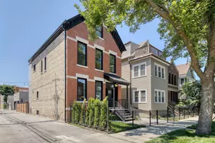 3414 N Hamilton Ave, Chicago, IL 60618 - Photo 3