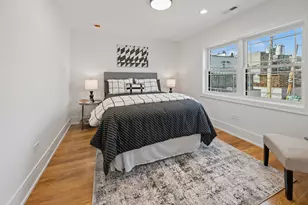 3414 N Hamilton Ave, Chicago, IL 60618 - Photo 25