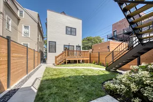 3414 N Hamilton Ave, Chicago, IL 60618 - Photo 41