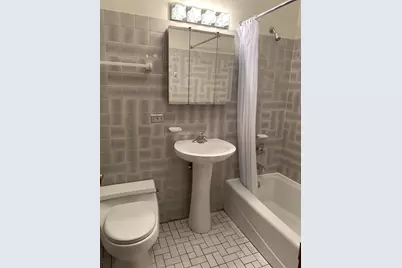 928 W Leland Avenue #2ND, Chicago, IL 60640 - Photo 9