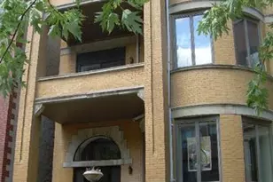 928 W Leland Ave, Chicago, IL 60640 - Photo 1