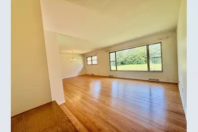 4707 Fairview Avenue, Downers Grove, IL 60515 - Photo 9