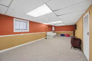 1180 Gunderson Ave, Oak Park, IL 60304 - Photo 15