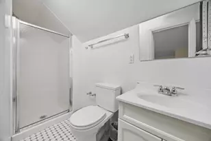 1180 Gunderson Ave, Oak Park, IL 60304 - Photo 13