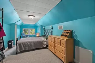 1180 Gunderson Ave, Oak Park, IL 60304 - Photo 9