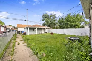 13157 S Green Bay Ave, Chicago, IL 60633 - Photo 21