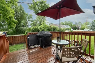 411 Edward Court, Des Plaines, IL 60016 - Photo 27