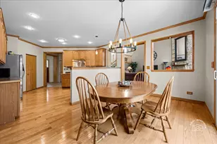 2682 Bauer Rd, North Aurora, IL 60542 - Photo 17