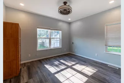 16 Grove Street, Bristol, IL 60512 - Photo 11