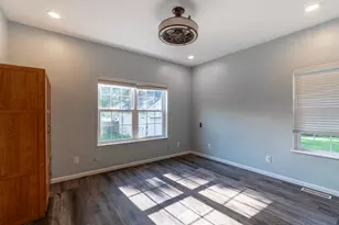 16 Grove St, Bristol, IL 60512 - Photo 11