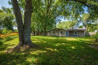 2108 Holly Court, McHenry, IL 60051 - Photo 23
