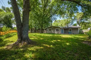 2108 Holly Ct, McHenry, IL 60051 - Photo 23