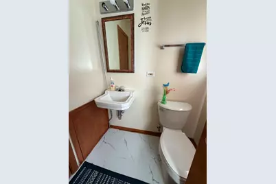 2444 Linden Avenue, Waukegan, IL 60087 - Photo 11