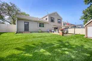 271 Hill Ave, Bartlett, IL 60103 - Photo 19