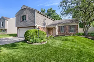 271 Hill Ave, Bartlett, IL 60103 - Photo 1