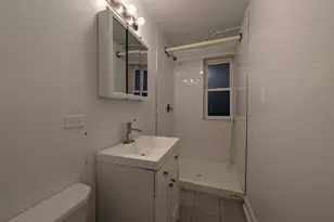 5417 N Kenmore Ave, Chicago, IL 60640 - Photo 9