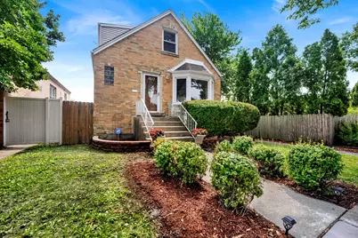 2623 N Melvina Avenue, Chicago, IL 60639 - Photo 3
