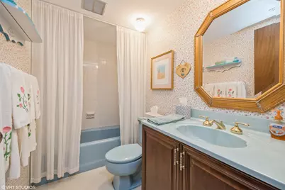 301 Lake Hinsdale Drive #404, Willowbrook, IL 60527 - Photo 13