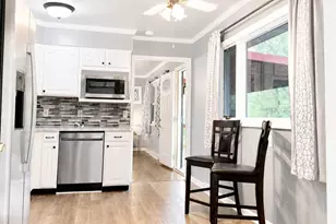 1205 N Edgelawn Dr, Plano, IL 60545 - Photo 9
