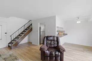 2 Cour Masson, Palos Hills, IL 60465 - Photo 11
