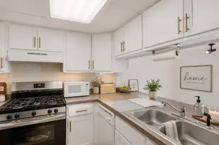 2 Cour Masson, Palos Hills, IL 60465 - Photo 7