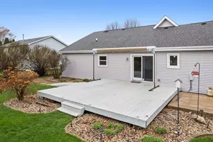 537 Erma Dr, Lake Holiday, IL 60552 - Photo 17