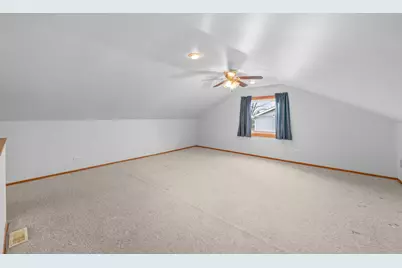 537 Erma Drive, Lake Holiday, IL 60552 - Photo 19