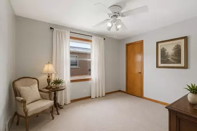 9313 S Pulaski Road, Evergreen Park, IL 60805 - Photo 13