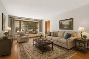 9313 S Pulaski Rd, Evergreen Park, IL 60805 - Photo 11